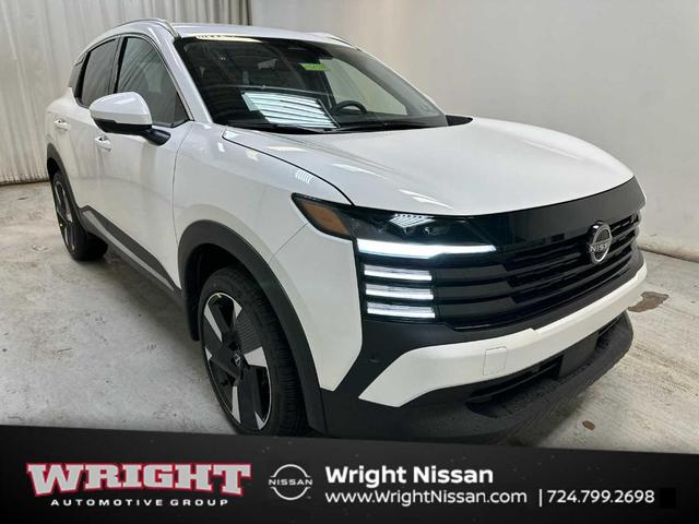 Photo of 2025 Aspen White Tri Nissan Kicks