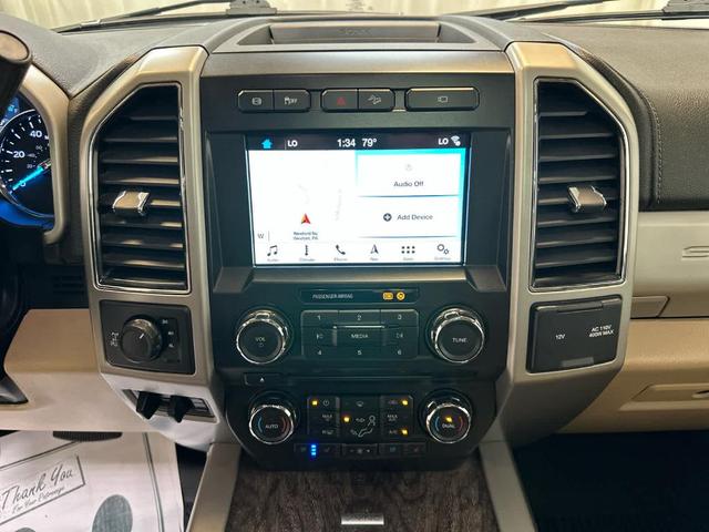Photo of 2018 White Platinum Tri-Coat Metallic Ford F-350