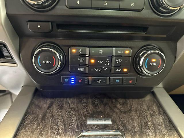 Photo of 2018 White Platinum Tri-Coat Metallic Ford F-350