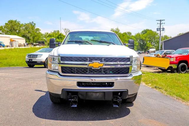 Photo of 2013 Summit White Chevrolet Silverado 2500