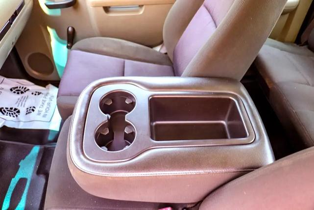 Photo of 2013 Summit White Chevrolet Silverado 2500