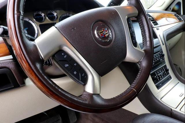 Photo of 2011 Pearl White Cadillac Escalade ESV