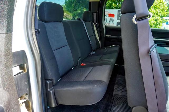 Photo of 2011 Summit White GMC Sierra 1500