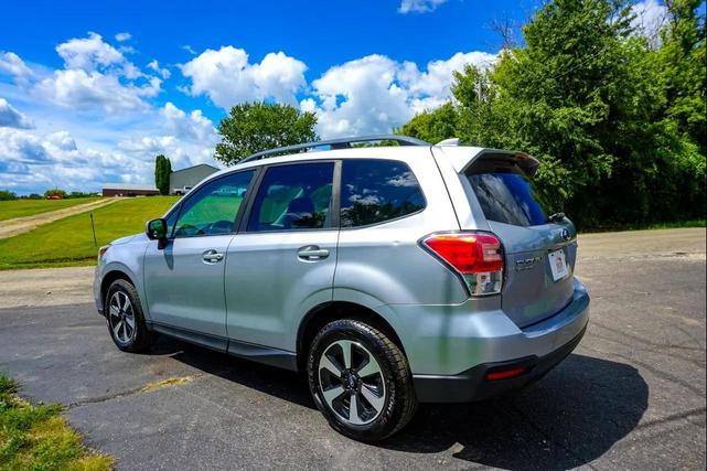 Photo of 2017 Ice Silver Metallic Subaru Forester