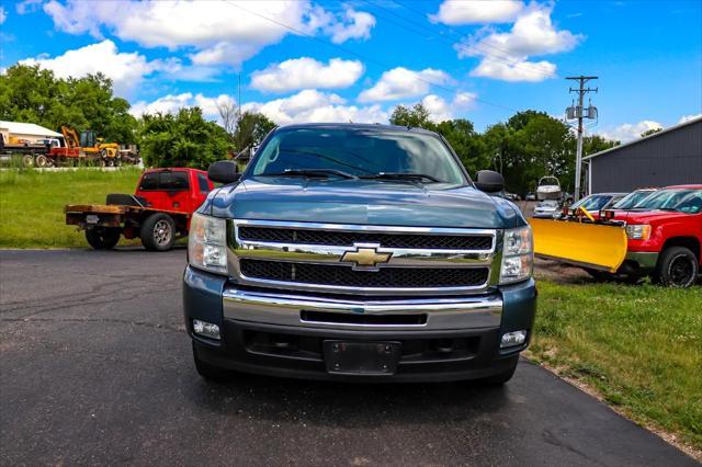 Photo of 2011 Blue Chevrolet Silverado 1500
