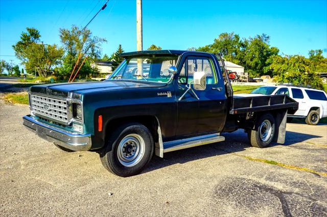 Photo of 1975 Green Chevrolet C20/K20