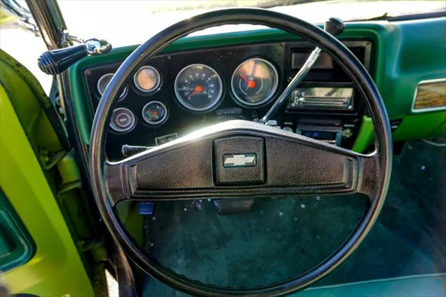 Photo of 1975 Green Chevrolet C20/K20