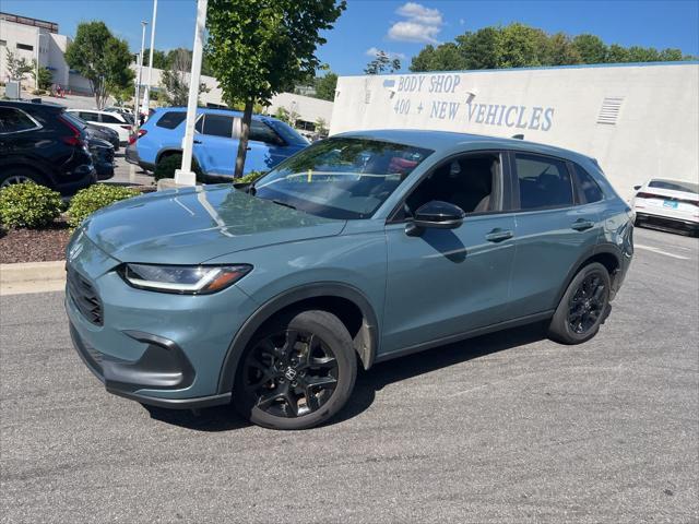 Photo of 2023 Nordic Forest Pearl Honda HR-V