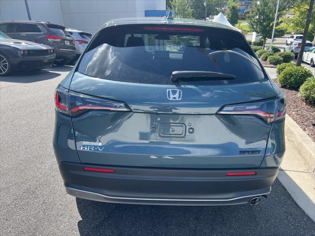 Photo of 2023 Nordic Forest Pearl Honda HR-V