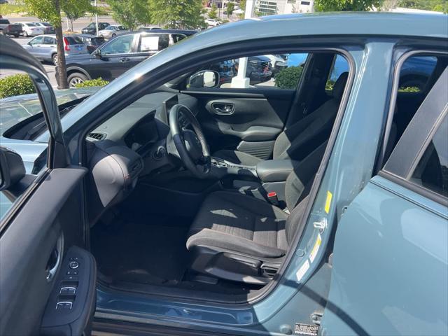 Photo of 2023 Nordic Forest Pearl Honda HR-V