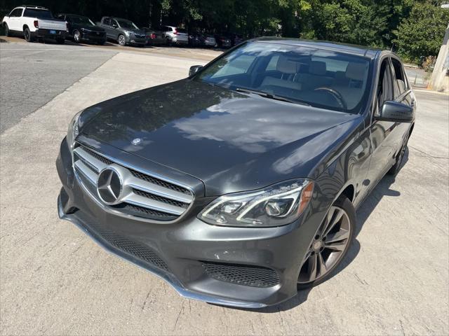 Photo of 2016 Gray Mercedes-Benz E-Class