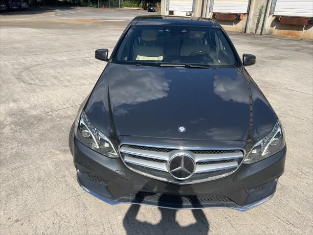 Photo of 2016 Gray Mercedes-Benz E-Class