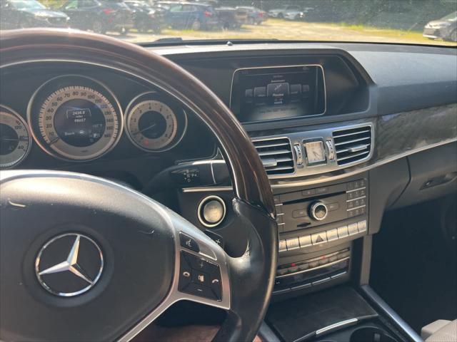 Photo of 2016 Gray Mercedes-Benz E-Class