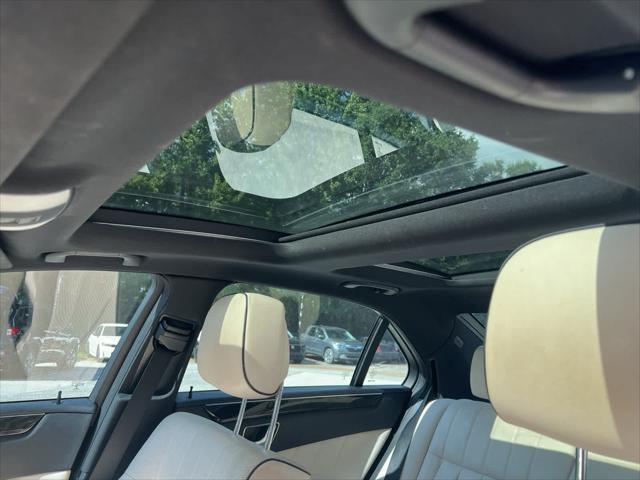 Photo of 2016 Gray Mercedes-Benz E-Class