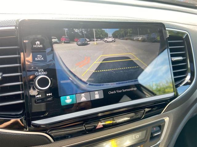Photo of 2025 Sonic Gray Pearl Honda Ridgeline