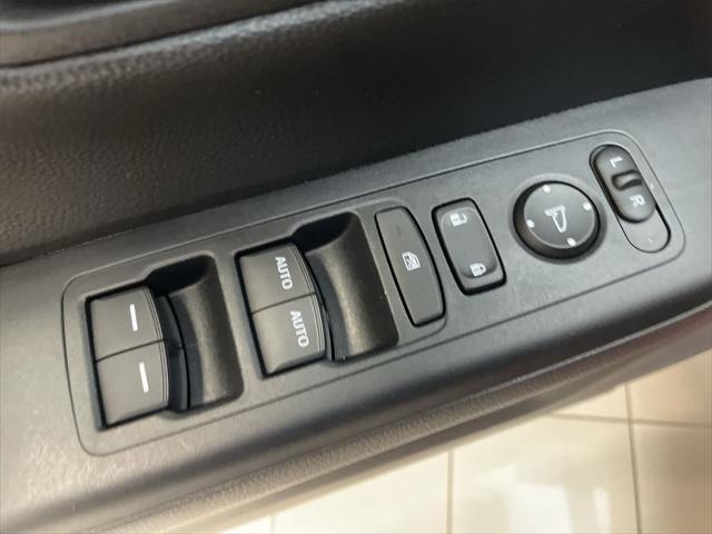 Photo of 2023 Radiant Red Metallic Honda CR-V Hybrid