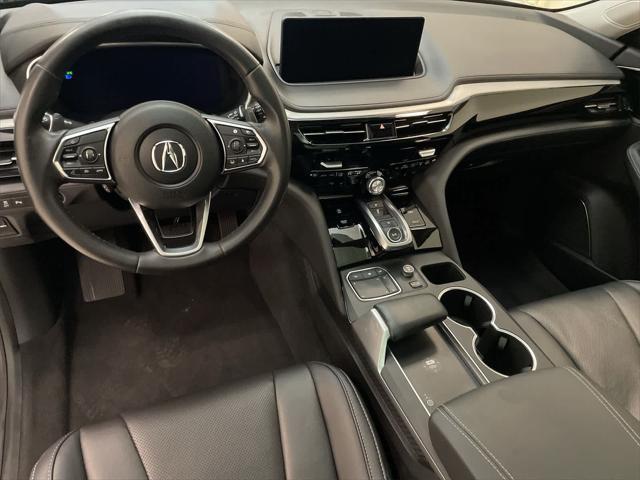 Photo of 2023 Liquid Carbon Metallic Acura MDX