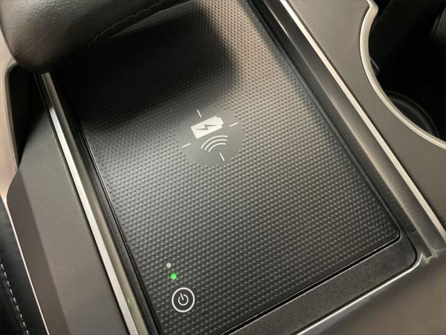 Photo of 2023 Liquid Carbon Metallic Acura MDX