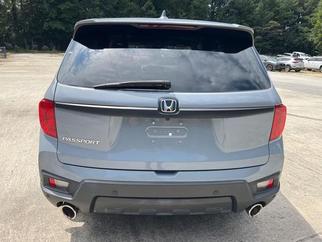 Photo of 2022 Sonic Gray Pearl Honda Passport