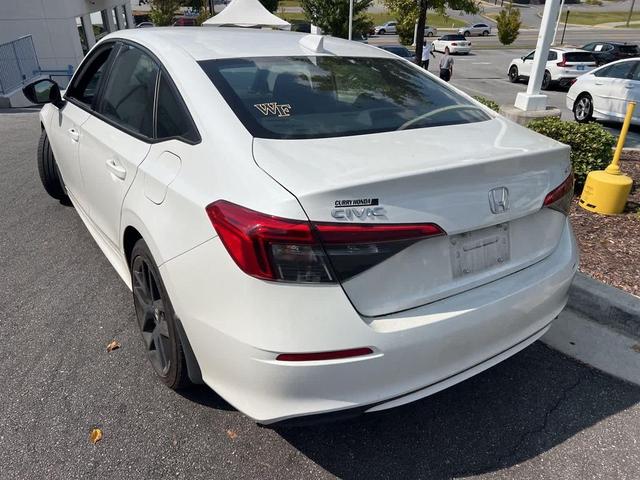 Photo of 2022 Platinum White Pearl Honda Civic