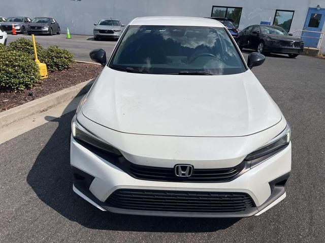 Photo of 2022 Platinum White Pearl Honda Civic