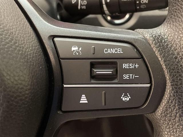 Photo of 2024 Crystal Black Pearl Honda CR-V