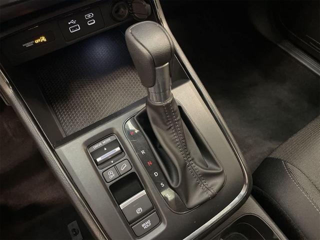 Photo of 2024 Crystal Black Pearl Honda CR-V
