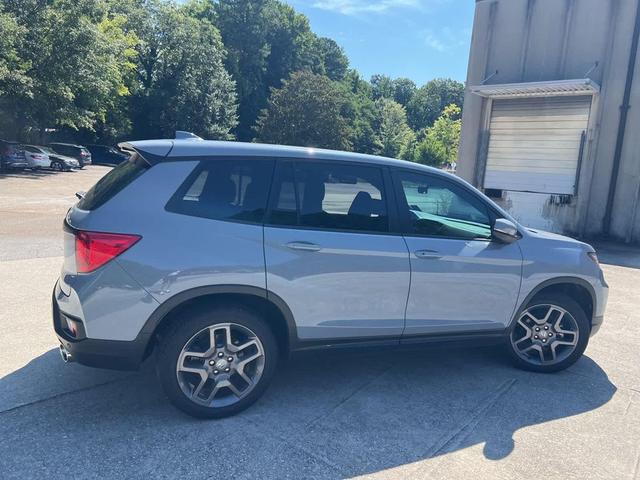 Photo of 2022 Sonic Gray Pearl Honda Passport