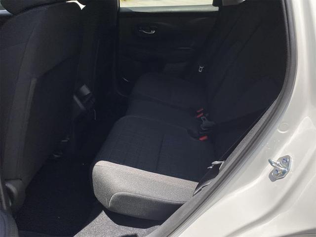 Photo of 2026 Platinum White Pearl Honda HR-V