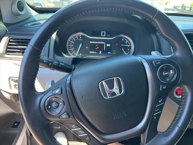 Photo of 2022 Obsidian Blue Pearl Honda Ridgeline