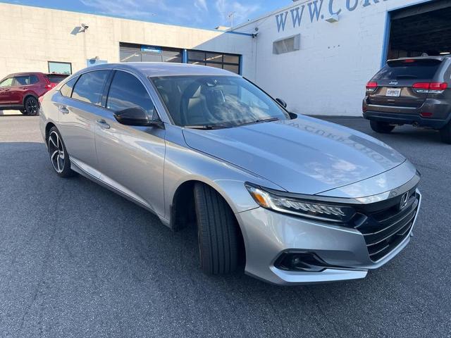 Photo of 2022 Lunar Silver Metallic Honda Accord