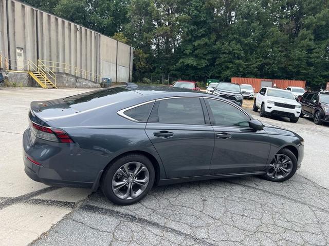 Photo of 2024 Meteorite Gray Metallic Honda Accord