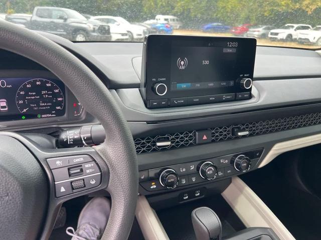 Photo of 2024 Meteorite Gray Metallic Honda Accord