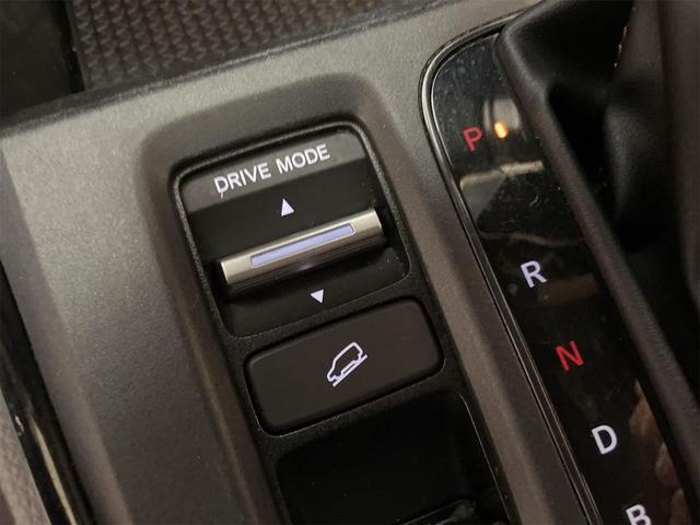 Photo of 2023 Radiant Red Metallic Honda CR-V Hybrid