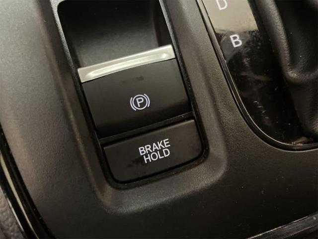 Photo of 2023 Radiant Red Metallic Honda CR-V Hybrid