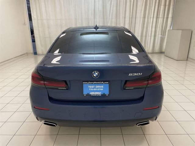 Photo of 2021 Phytonic Blue Metallic BMW 530