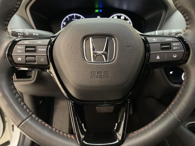 Photo of 2024 Platinum White Pearl Honda HR-V