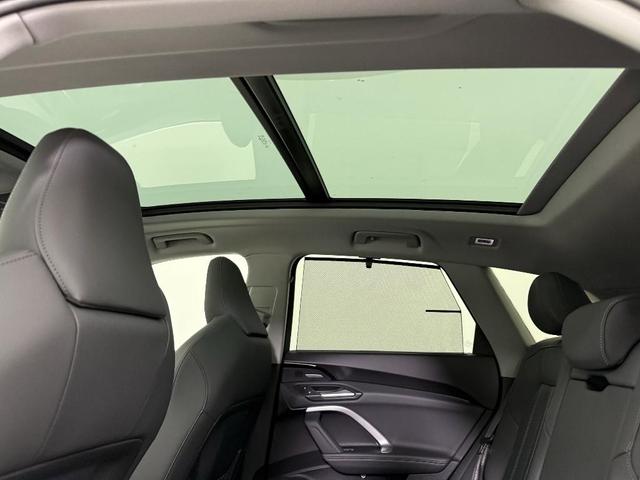 Photo of 2025 Mythos Black Metallic Audi Q5