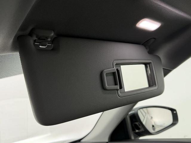 Photo of 2025 Mythos Black Metallic Audi Q5