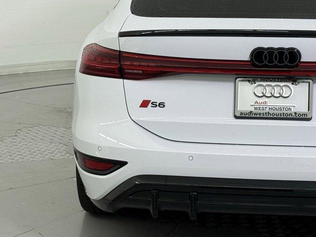 Photo of 2025 Glacier White Metallic Audi S6 e-tron