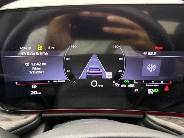 Photo of 2025 Tambora Gray Metallic Audi Q5