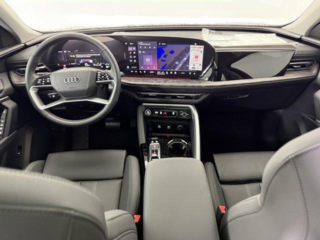 Photo of 2025 Tambora Gray Metallic Audi Q5