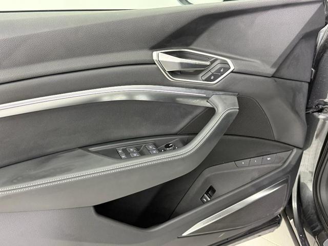 Photo of 2024 Daytona Gray Pearl Effect Audi Q8 e-tron