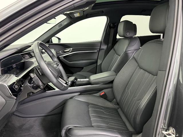 Photo of 2024 Daytona Gray Pearl Effect Audi Q8 e-tron