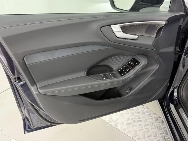 Photo of 2025 Firmament Blue Metallic Audi A5