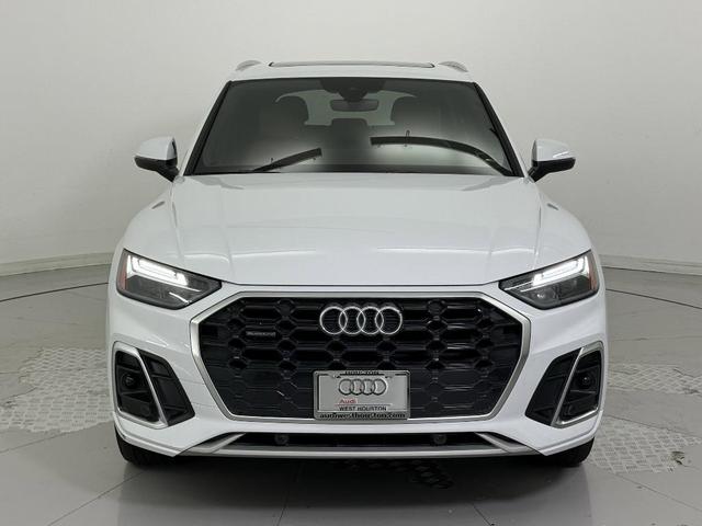 Photo of 2022 White Audi Q5