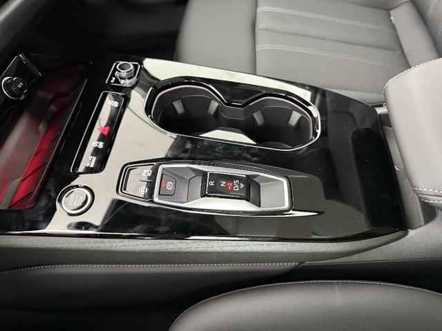 Photo of 2025 Florett Silver Metallic Audi A5