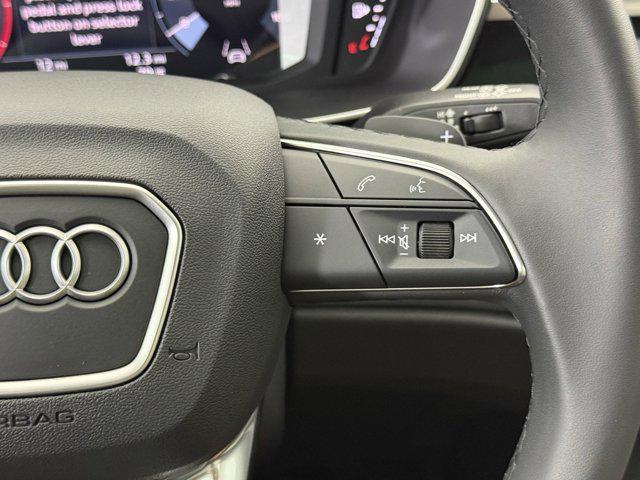 Photo of 2025 Glacier White Metallic Audi Q3