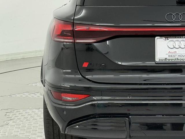 Photo of 2025 Mythos Black Metallic Audi SQ6 e-tron