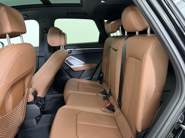 Photo of 2024 Mythos Black Metallic Audi Q3